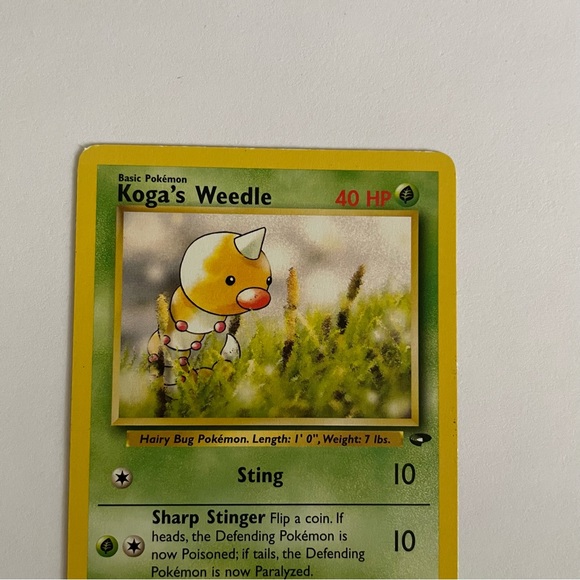 Pokemon 1999-2000 Vintage Set - Koga’s Weedle (82/132)